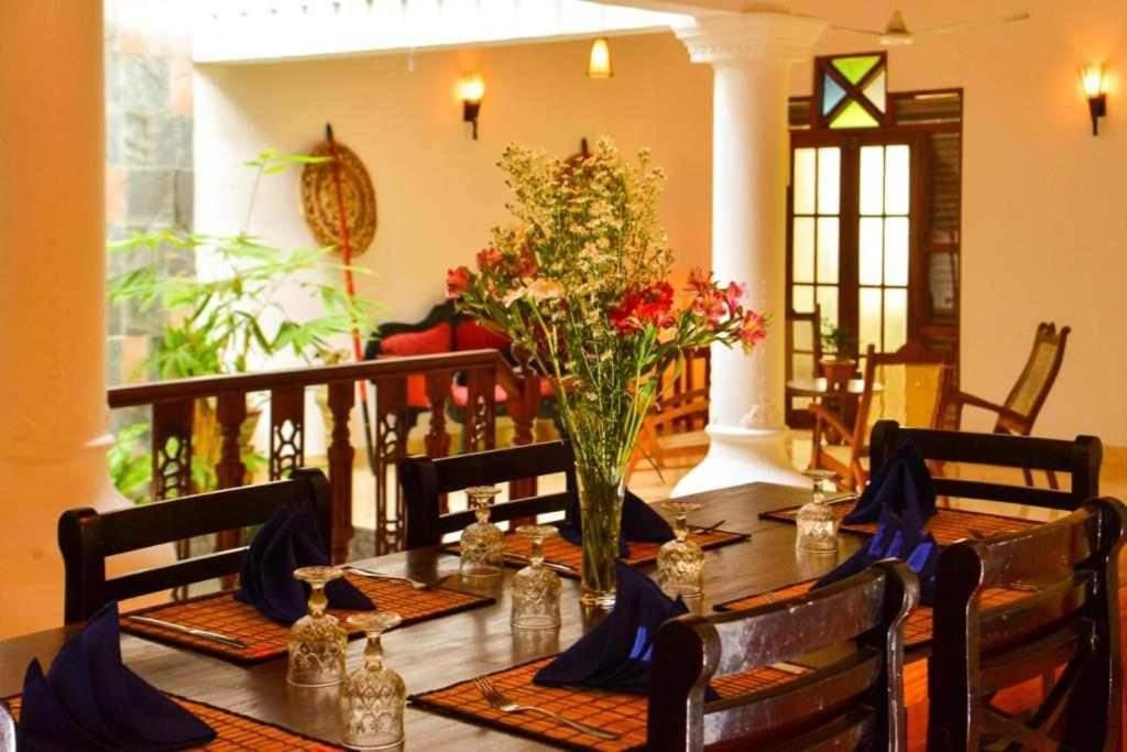 Thambara Villa ウナワトゥナ エクステリア 写真